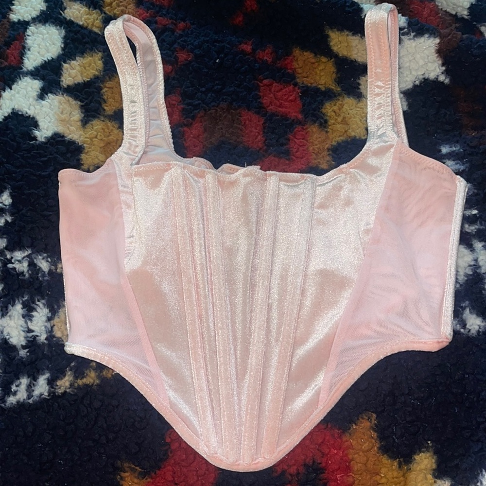 Baby pink, velvet forever 21 crop top blouse